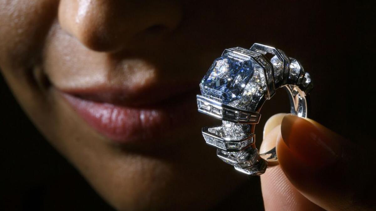 Auction dogfight expected in Geneva for rare blue diamond