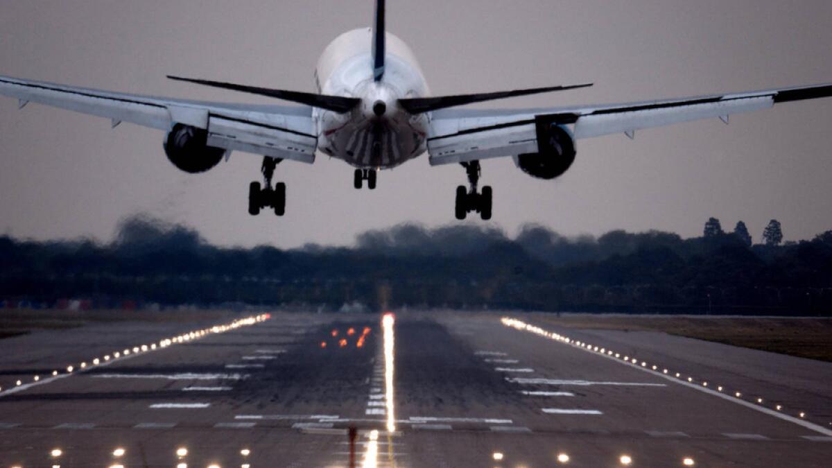 Passengers injured after plane makes troubled landing