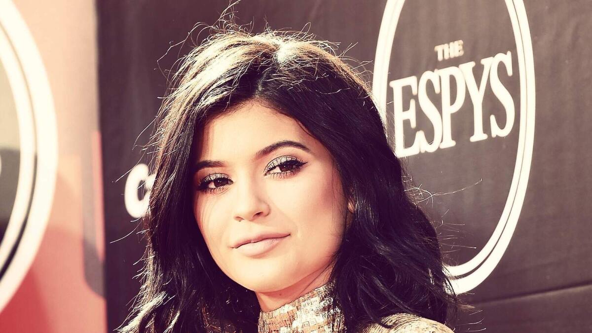 Kylie Jenner auctions clothes for charity