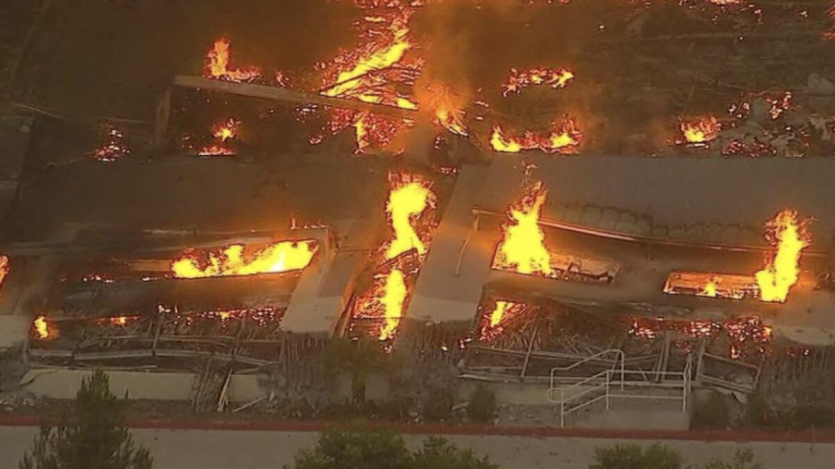 California, Amazon, Fire destroys, warehouse
