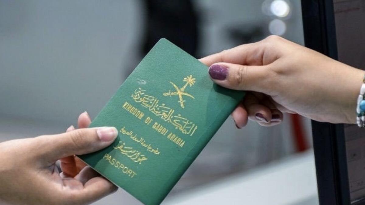 saudi citizenship, uae permanent residency, uae gold card, gulf expats visa