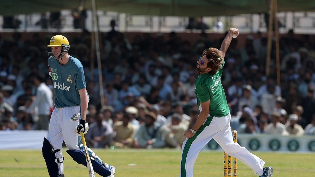 Pakistan cricketers win hearts in former Taleban stronghold of Miranshah
