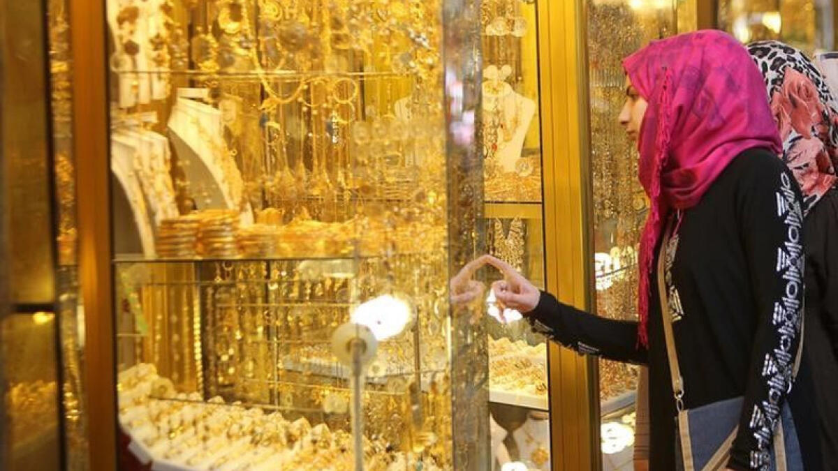 Dubai gold price touches Dh152.50, set to rise further?