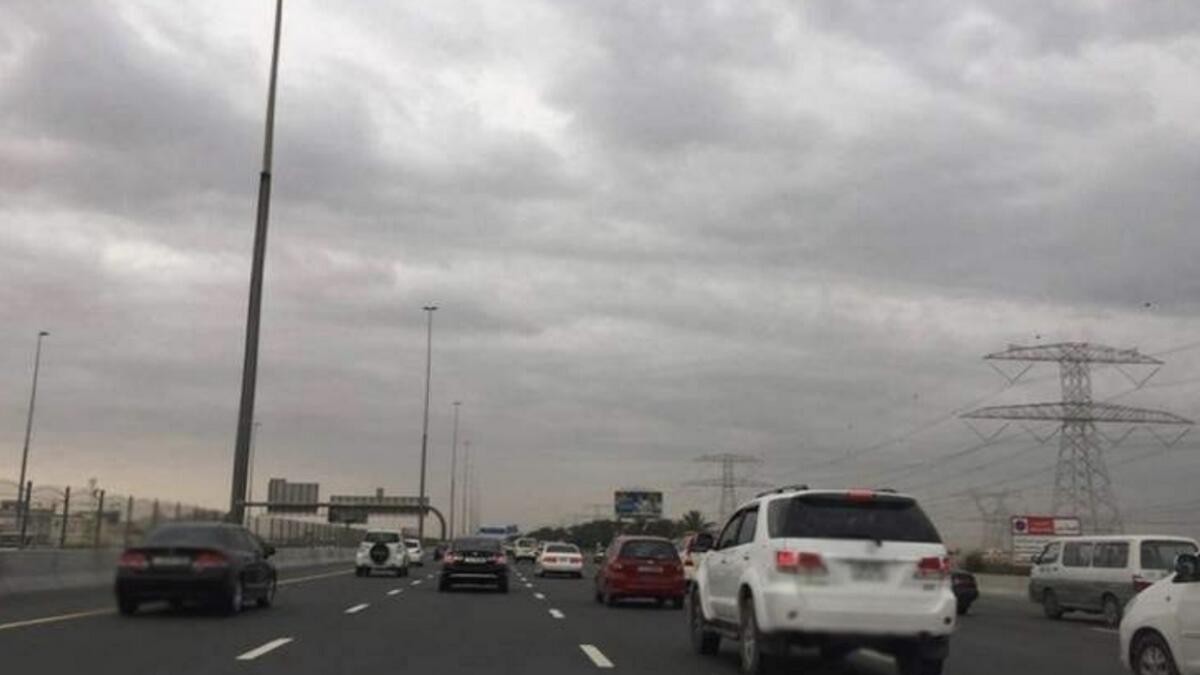  Cloudy weather to continue, temperature to dip further in UAE