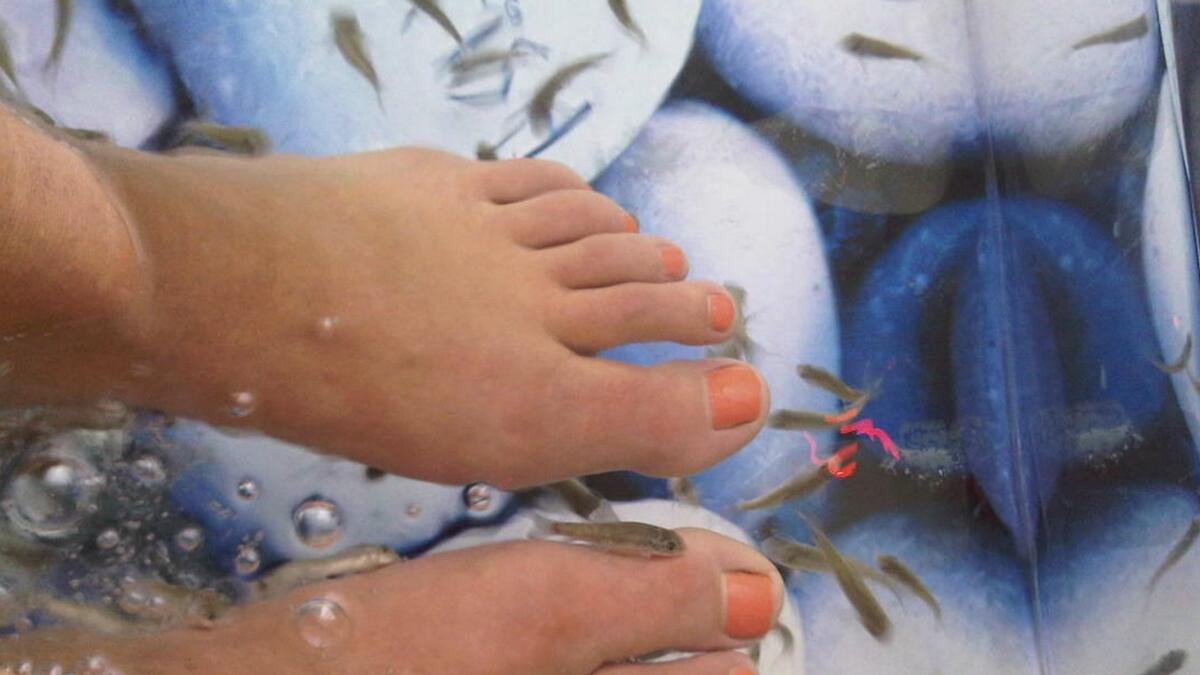 Woman loses all of her toes in fish pedicure