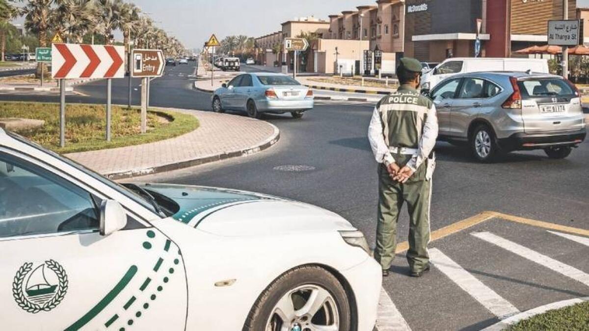 Dubai Police, accident, traffic 