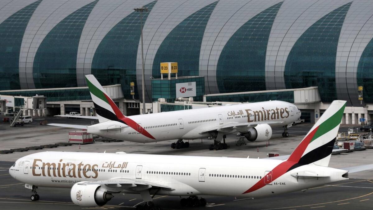 Combating, covid-19, coronavirus, Emirates, opens, flight booking, UAE residents, return