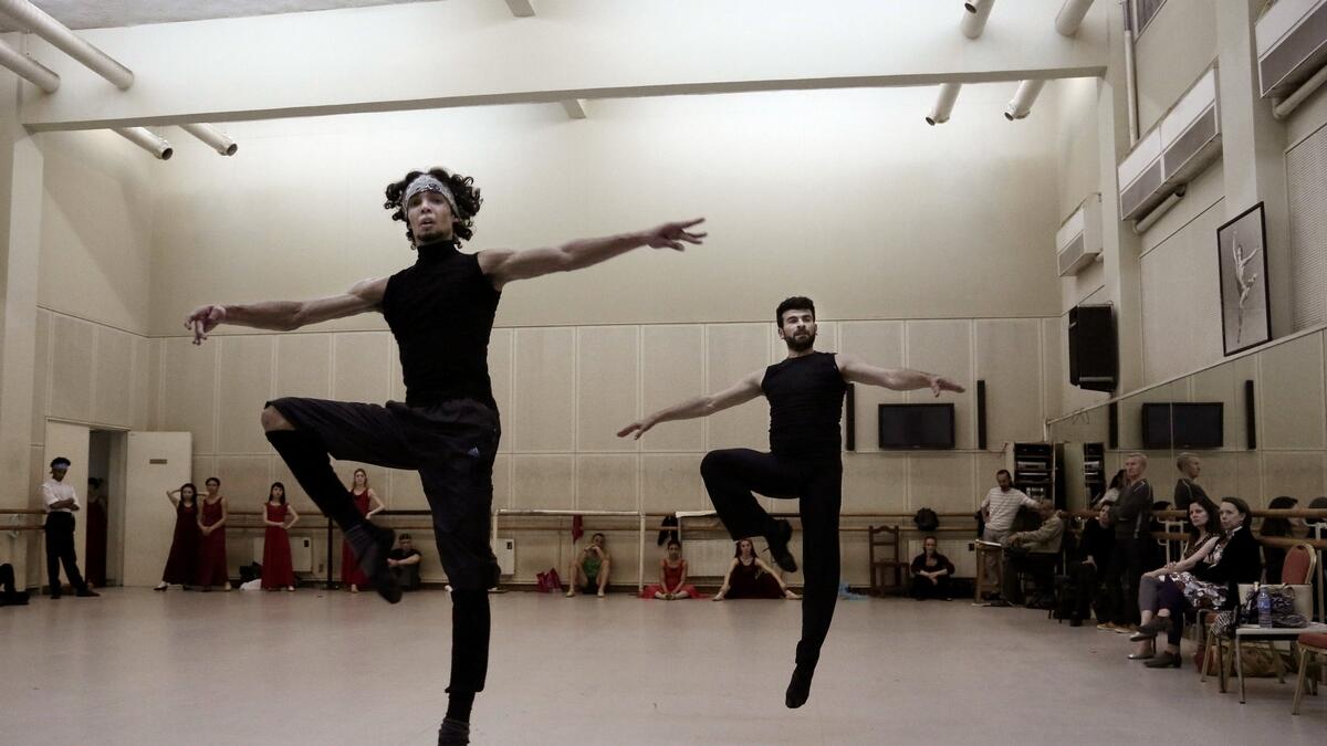 Ballet dancers defy odds to find passion on Egypt stage