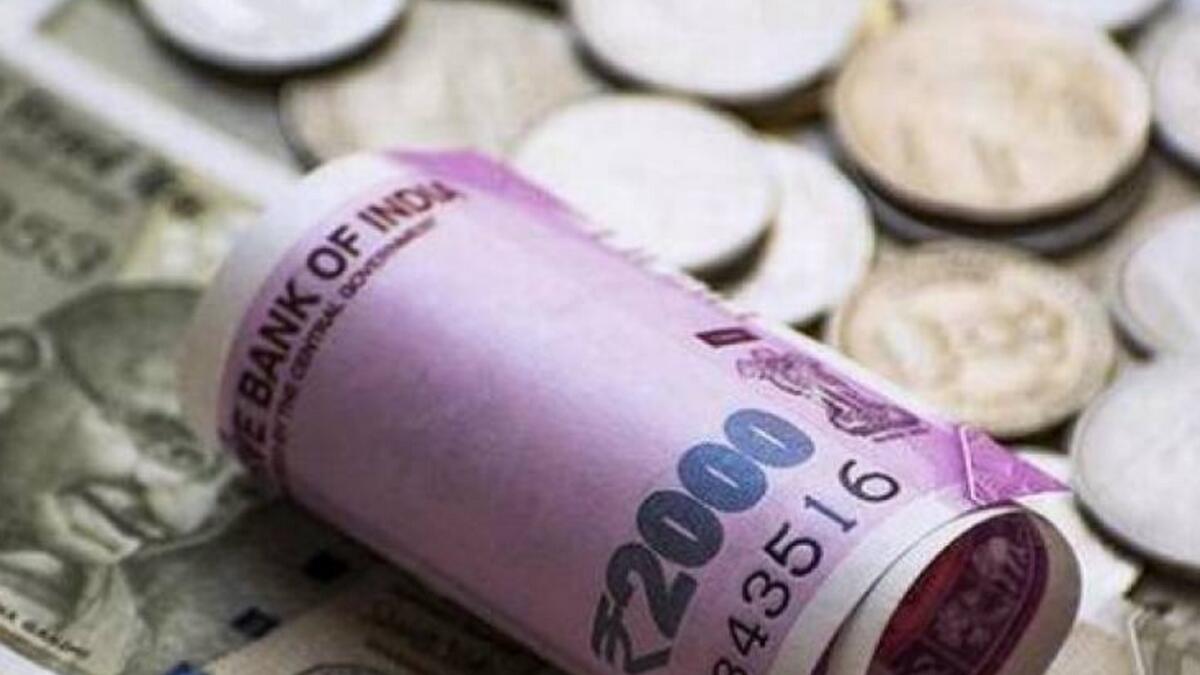 Indian rupee falls to 19.14 vs dirham, will it hit 20 today? 