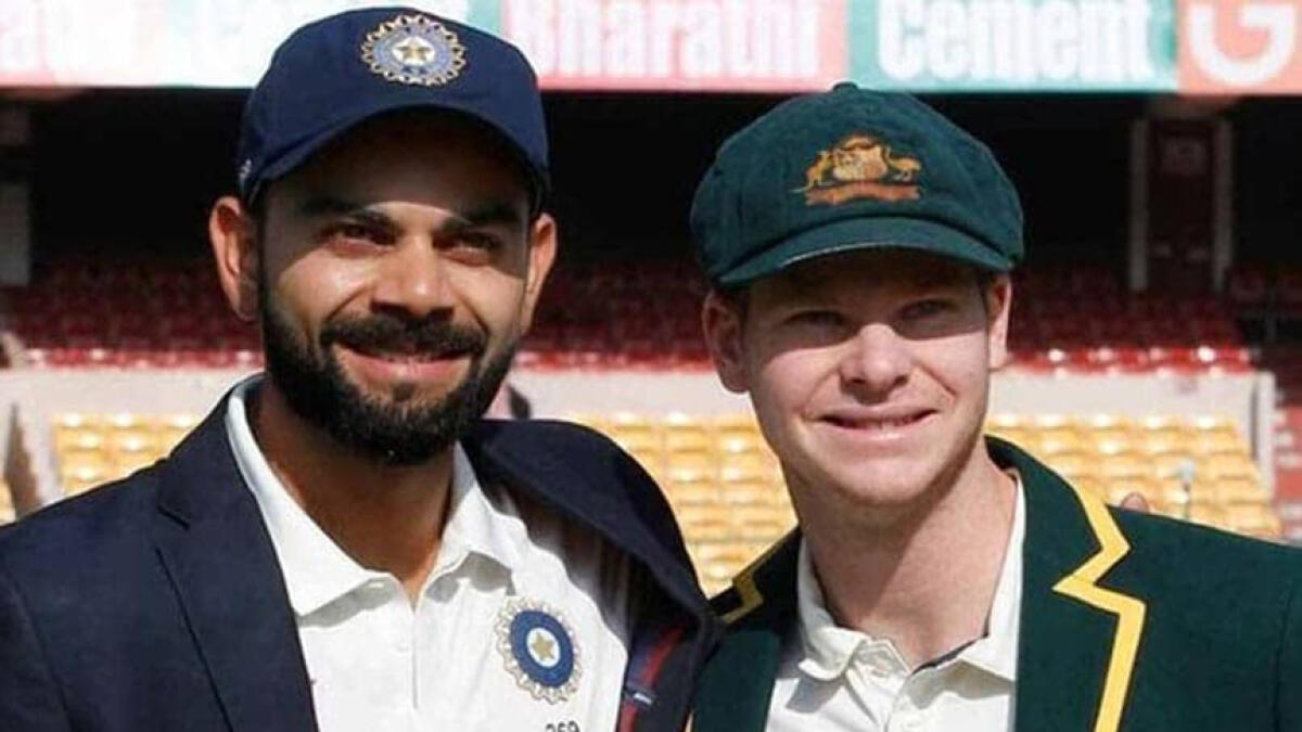 Brett Lee admitted that Kohli (left) and Smith (right) were great players and hard to split. -- Agencies