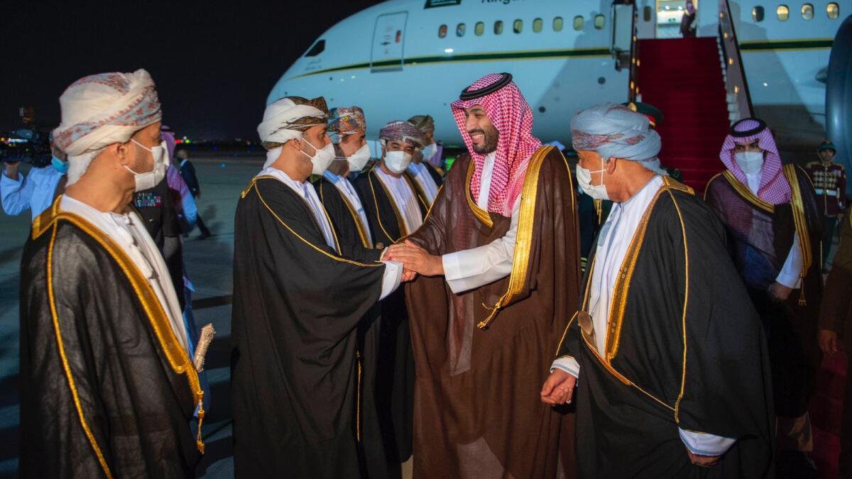Saudi Crown Prince Mohammad bin Salman bin Abdulaziz being received by Oman leaders at the Royal Private Airport. — Courtesy: Twitter