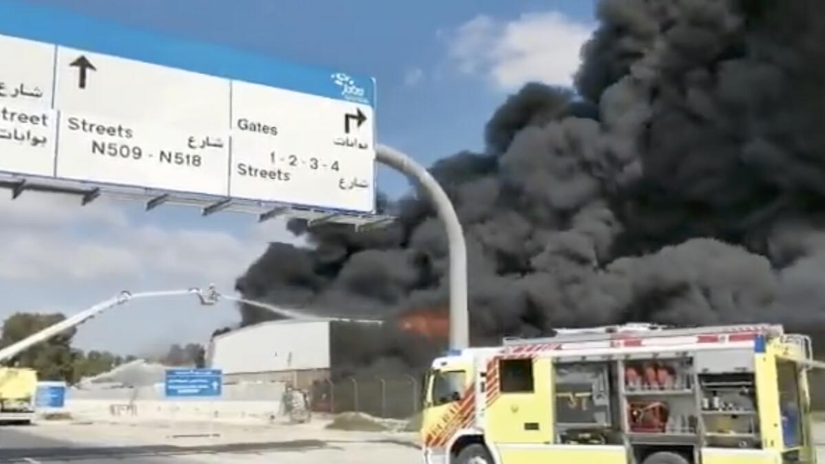 Massive fire at Dubai plastic warehouse extinguished 