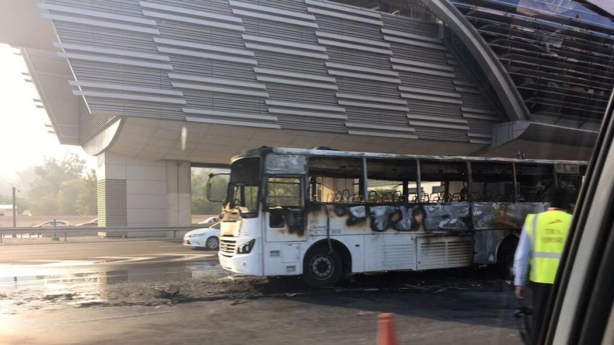 UAE traffic: Bus fire causes congestion along SZR