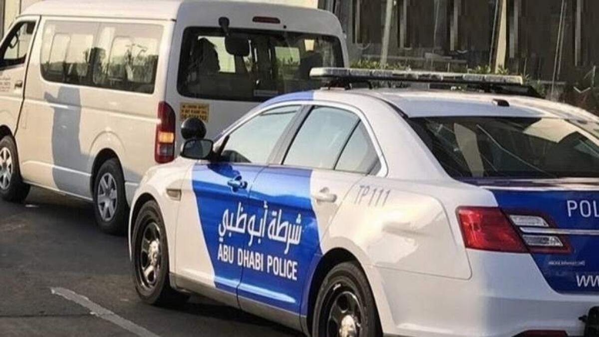 One killed as shots fired in high-speed car chase in UAE