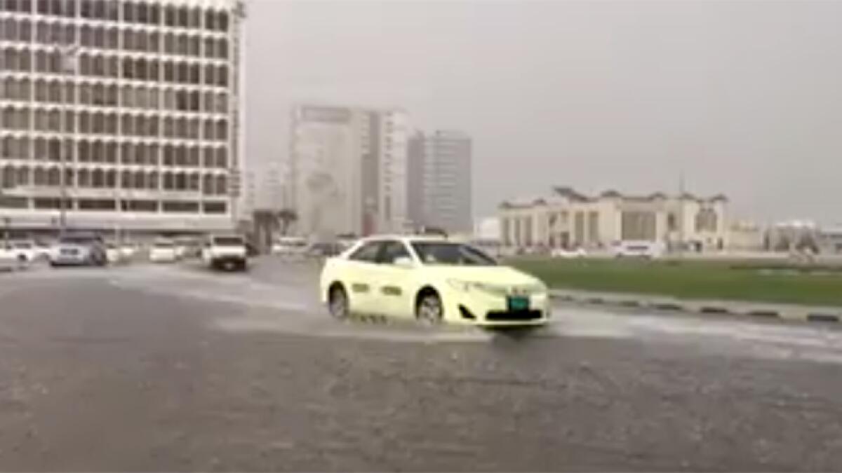 Video: Heavy rains lash UAE this weekend