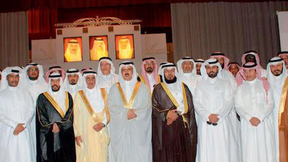 Bahrain beat: Education Minister honours Saudi teachers