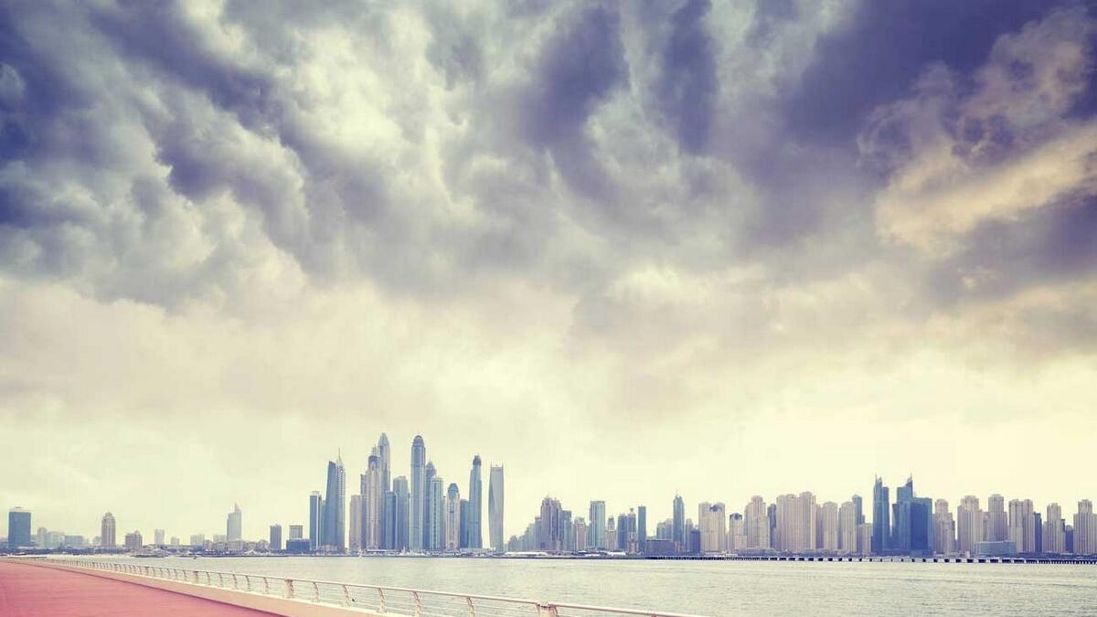 Cloudy, humid, weather, to prevail, in UAE today