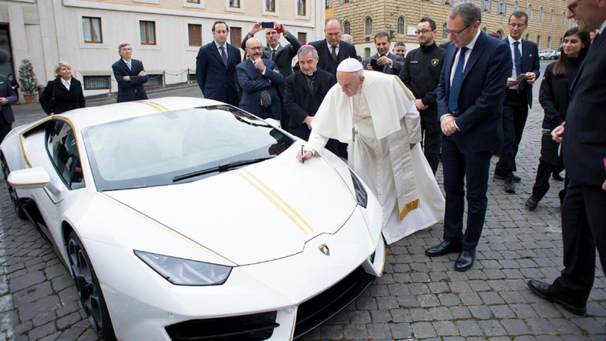 Now, get chance to win Pope Francis Lamborghini supercar