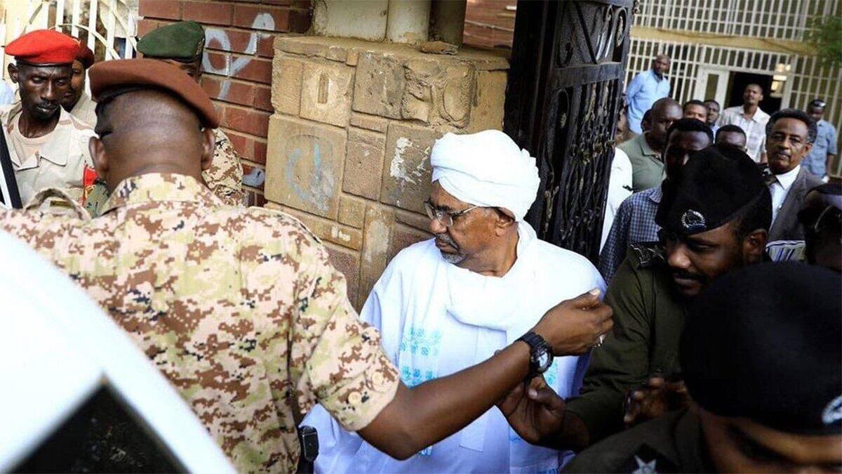 Sudan, Al Bashir, corruption