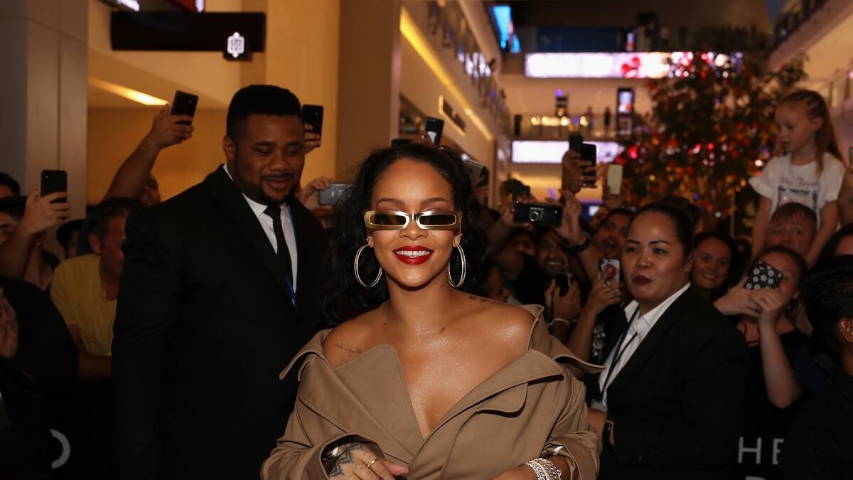 September 2018: Shine bright like RihannaHold the phone, one of the most famous women in the world arrives in Dubai, rents out an Armani Hotel ballroom and...gives a makeup tutorial? This is indeed what comes to pass in September 2018 as music phenomenon and Fenty Beauty cosmetics mogul Rihanna hosts a sell-out event. Sought-after ticket prices skyrocket to thousands of dirhams.