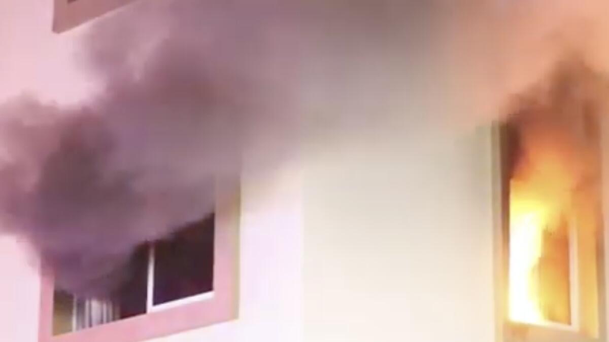 Video: 50 people evacuated after fire breaks out in flat in UAQ 