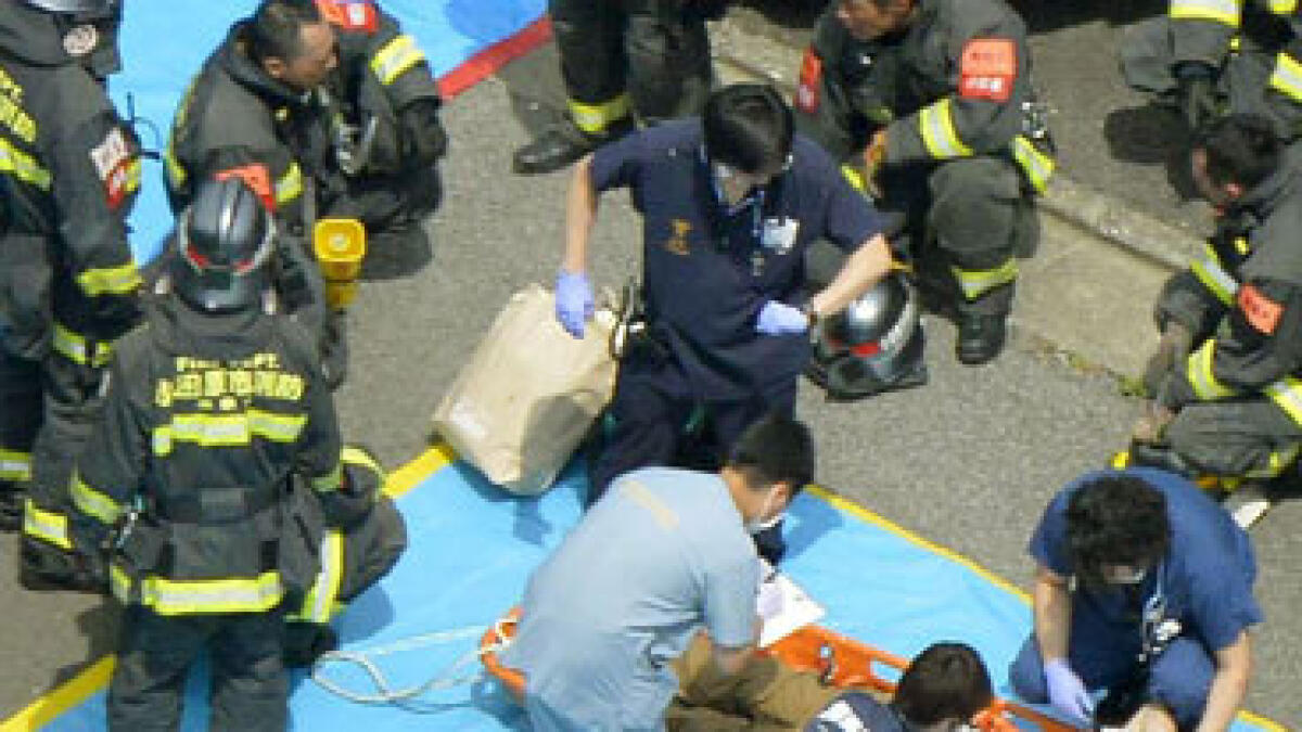 2 dead after man sets self on fire on Japanese bullet train