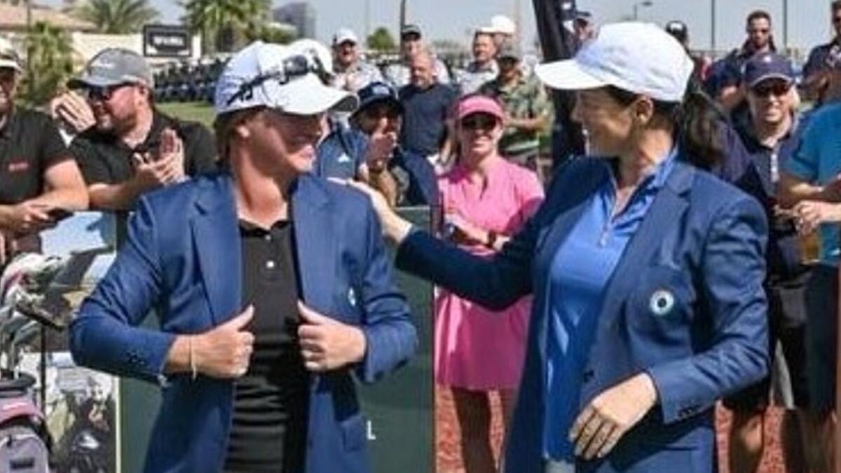 Evelyn receives her Captains jacket from outgoing Lady Captain Sheila McIlroy at the Captains Drive at the beginning of 2023. Photo courtesy Evelyn Downham