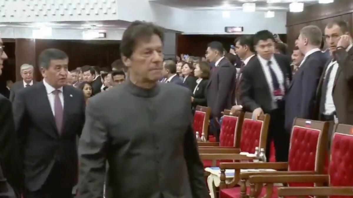 Video: Pakistan PM Imran Khan breaks diplomatic protocol at international summit