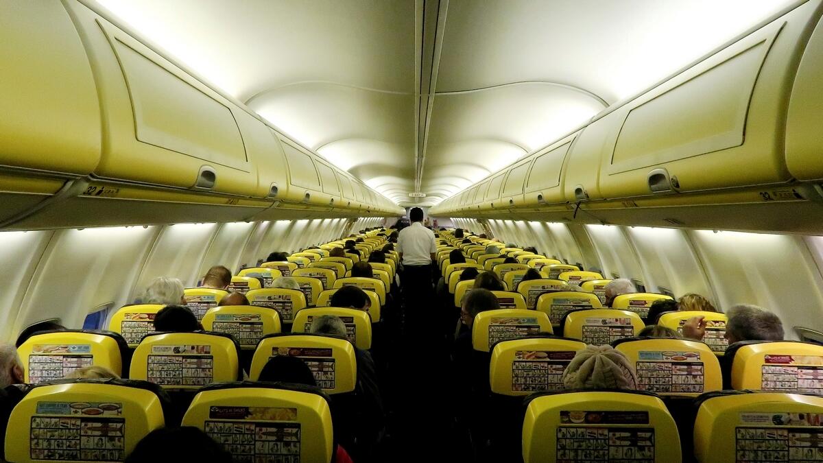33 injured as flight loses cabin pressure