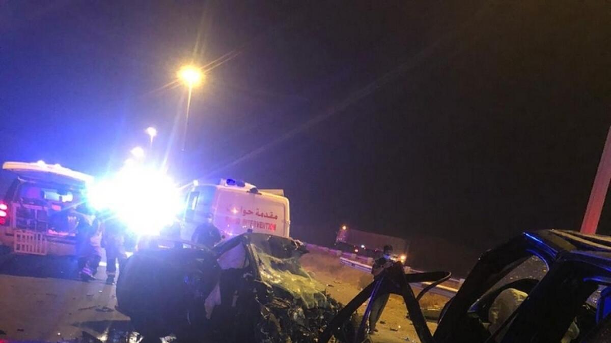 road accident, umm al quwain, sheikh mohamed bin zayed road