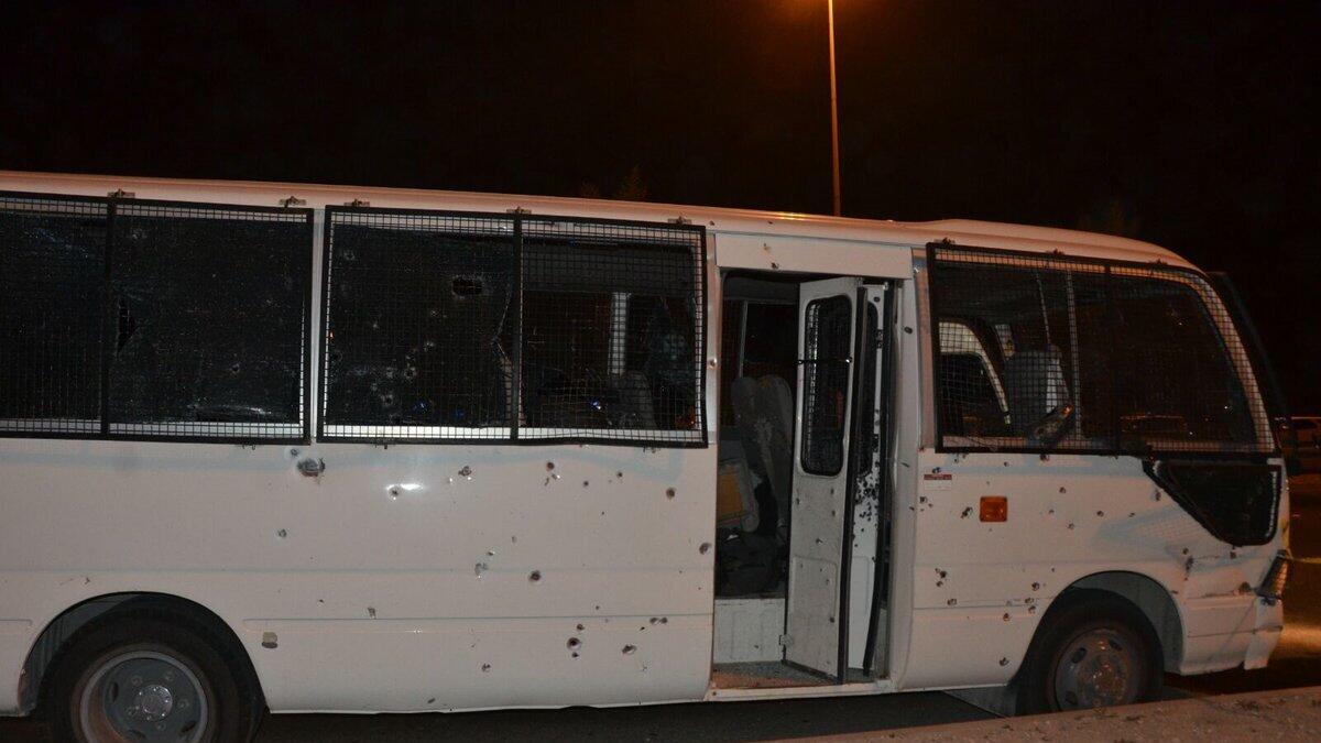 One policeman killed, eight injured in Bahrain bus terror act