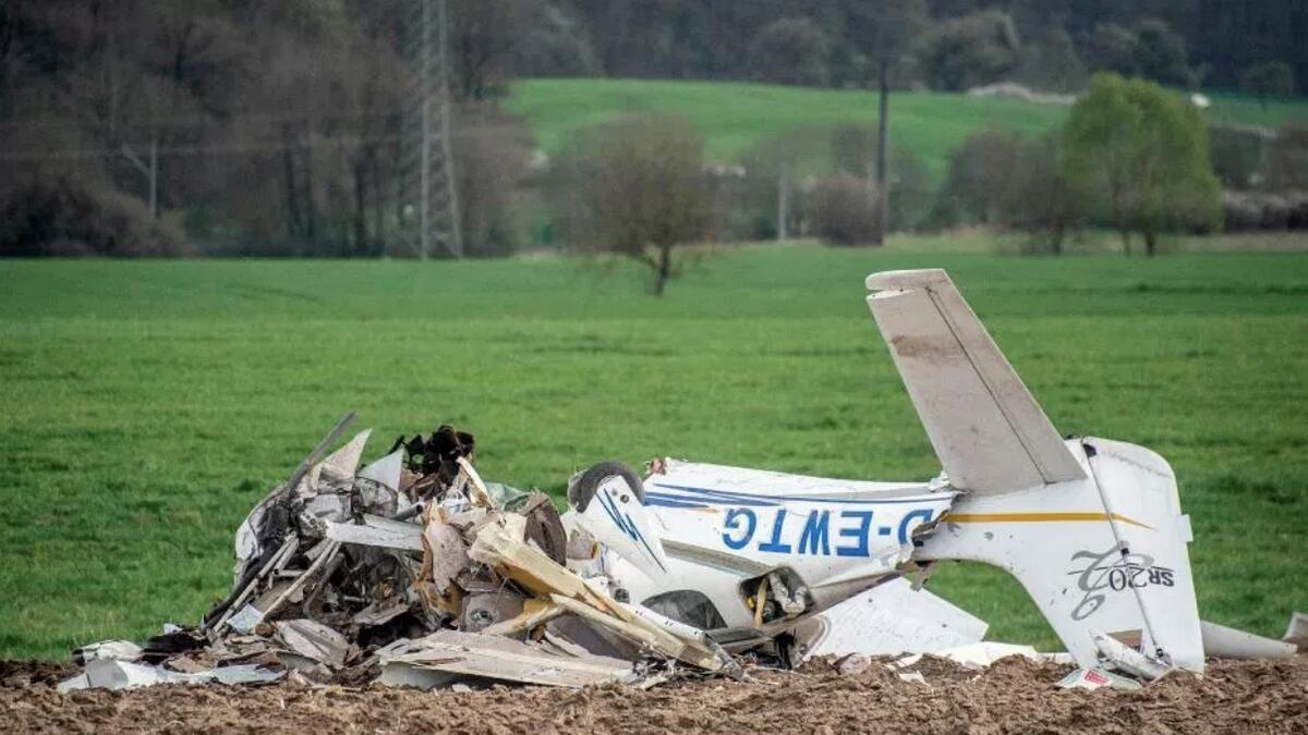 2 dead after two small planes crash mid-air in Germany 