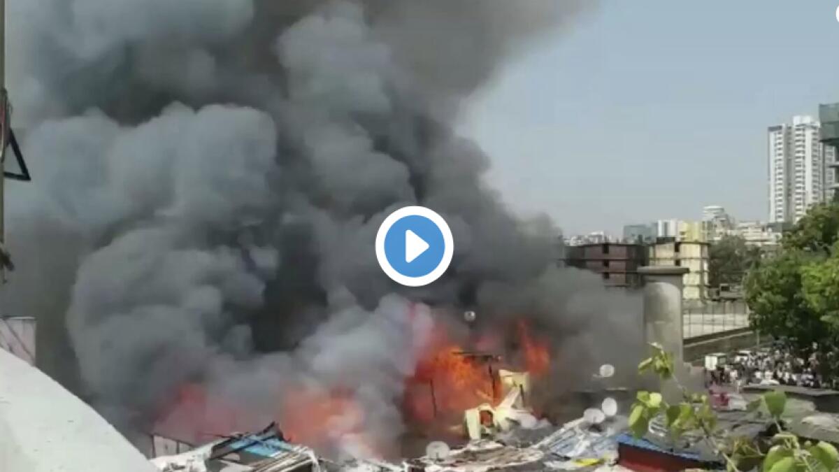Video: Massive fire breaks out in slum in Mumbai