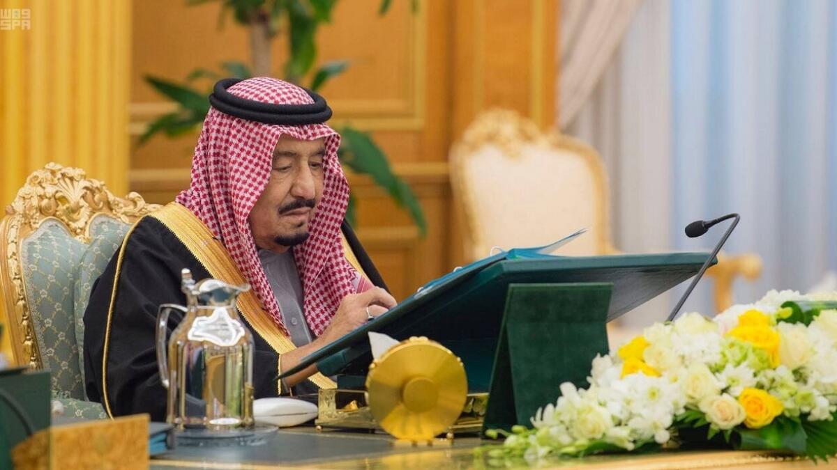Saudi King approves $19 billion of economic stimulus steps