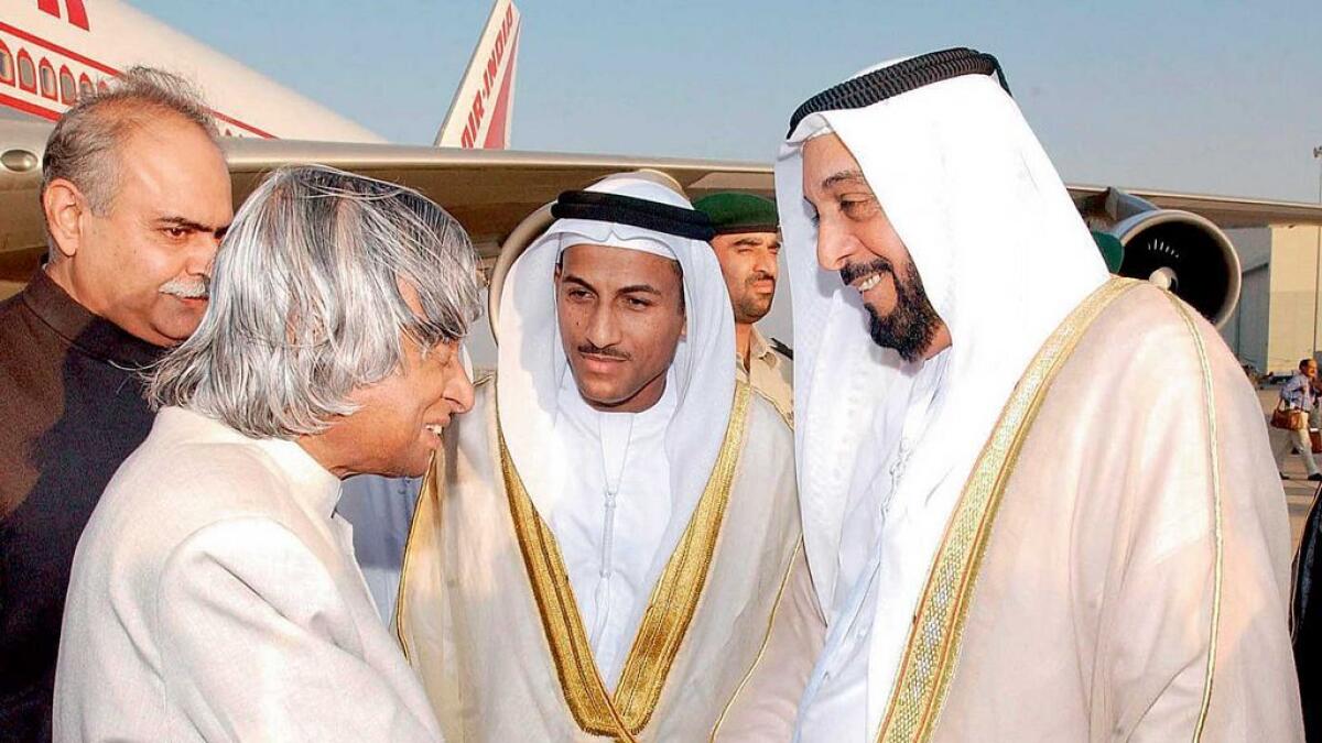 2003- The President His Highness Shaikh Khalifa bin Zayed Al Nahyan, then Abu Dhabi’s Crown Prince and Deputy Supreme Commander of the UAE Armed Forces, welcomes Indian President APJ Abdul Kalam (left) on his three-day visit to the UAE.— WAM