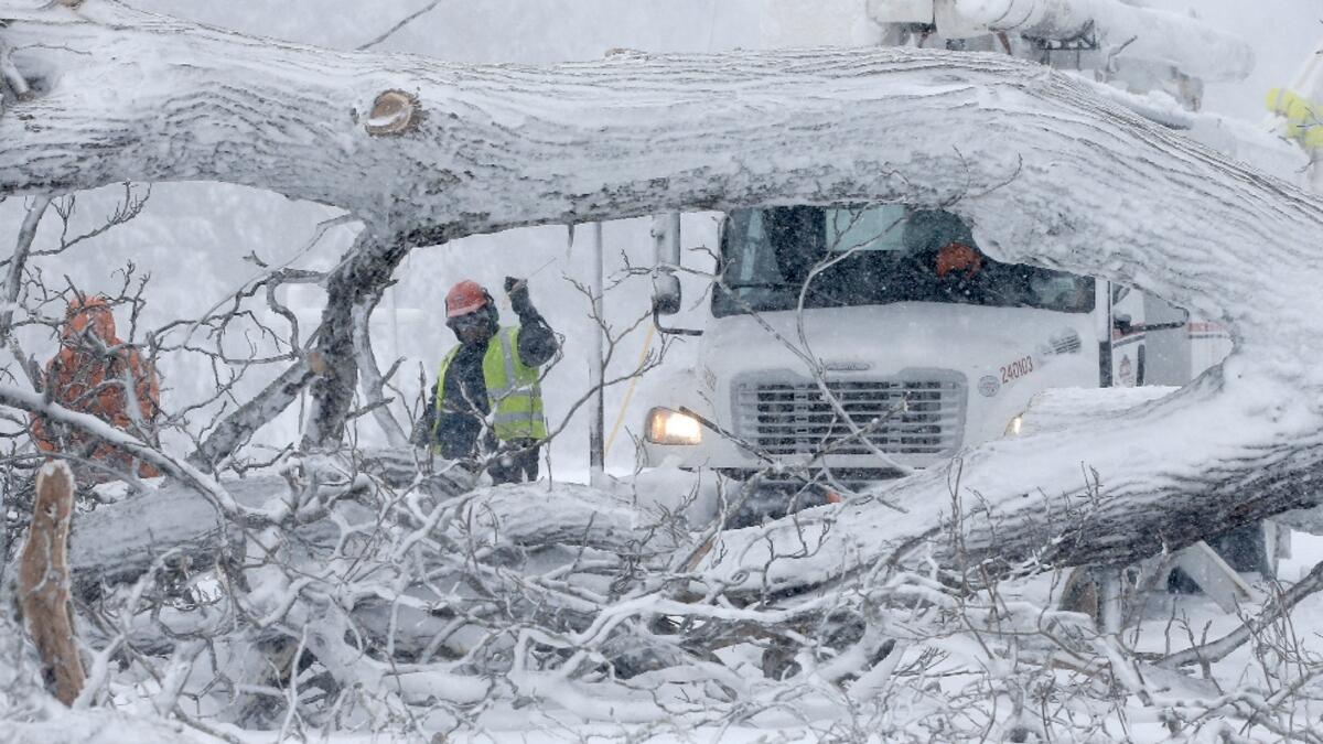 Winter storm forces airline cancellations, road troubles in US