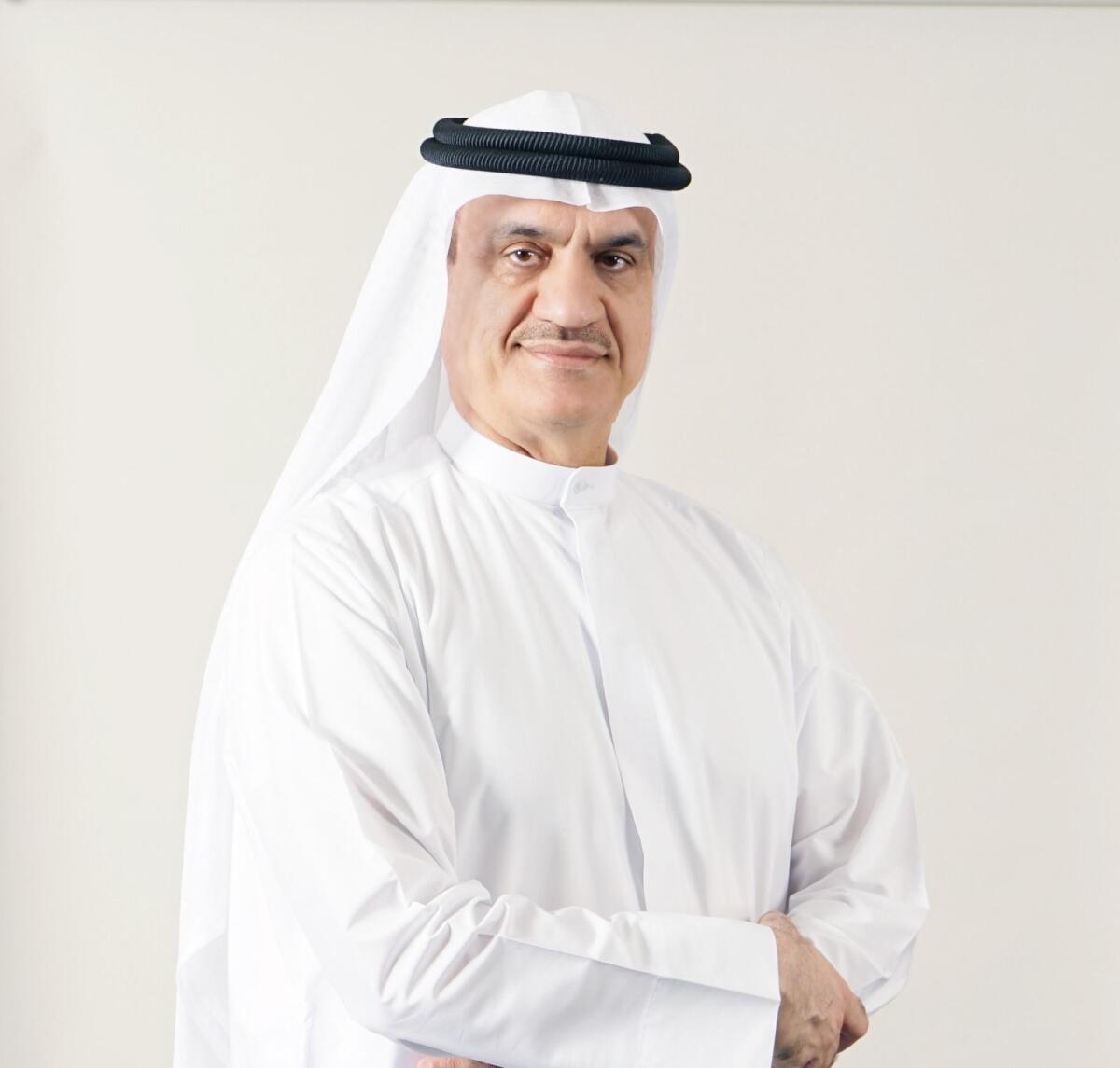 Ahmad Abdulkarim Mohammad Julfar possess vast expertise, having assumed leadership positions predominantly with the Etisalat Group in the UAE, culminating in his tenure as CEO, and with EITC (du), where he currently serves as managing director.