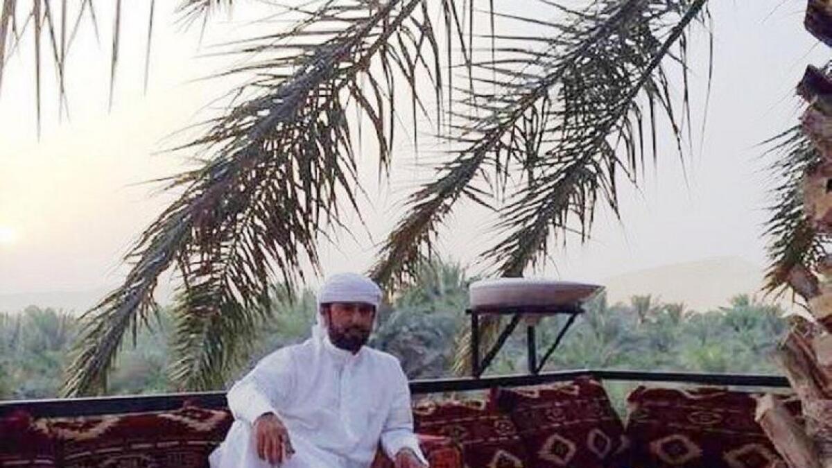 Emirati builds a majlis atop a palm tree