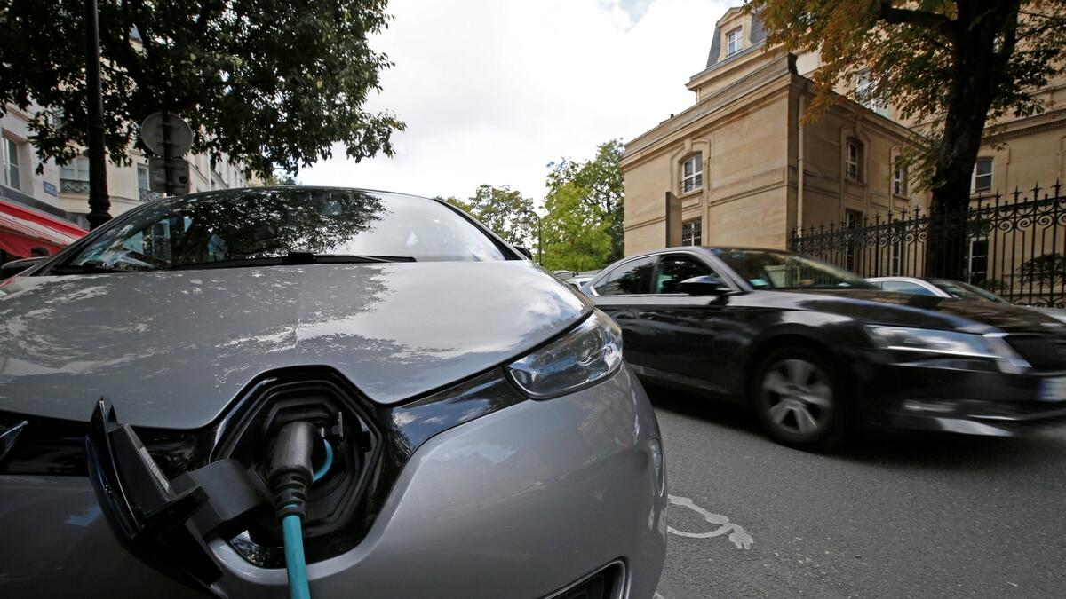 Energy firms battle startups to wire Europes highways for electric cars