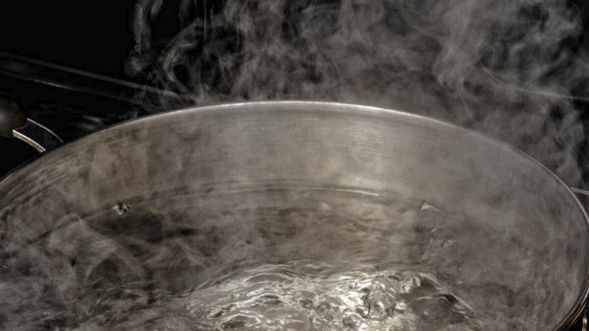 punishment, boiling hot water, Tennessee, US, Crime