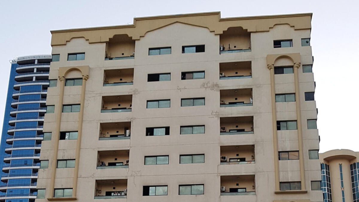 Probe starts after man falls off third floor of Sharjah building