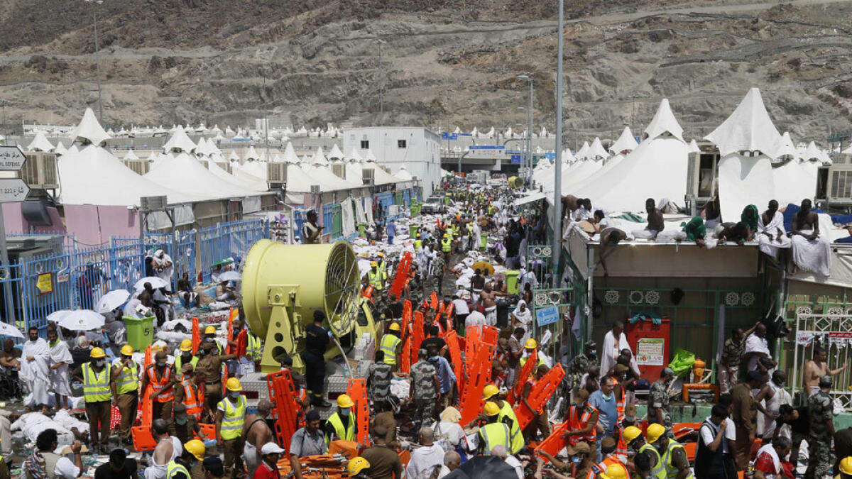 UAE sends condolences, says its pilgrims are safe