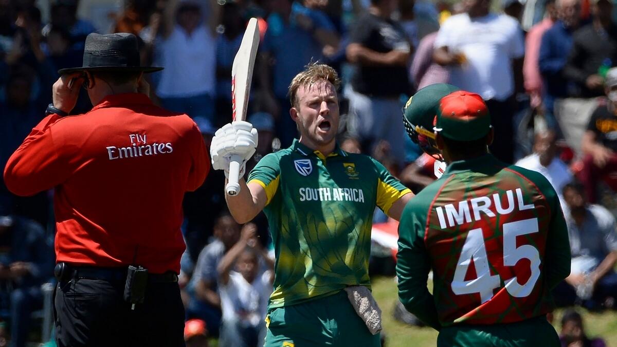 De Villiers (176 off 104 balls) leads South Africa to 104-run victory over Bangladesh