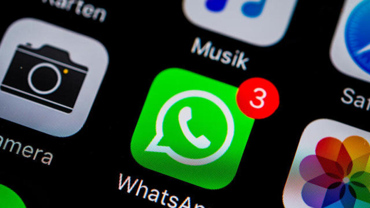 Ask Siri to read out your WhatsApp messages in new version