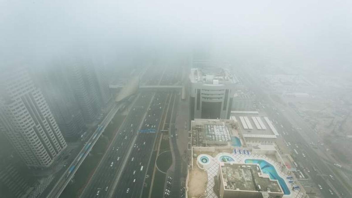 Flights delayed as dense fog takes over UAE 