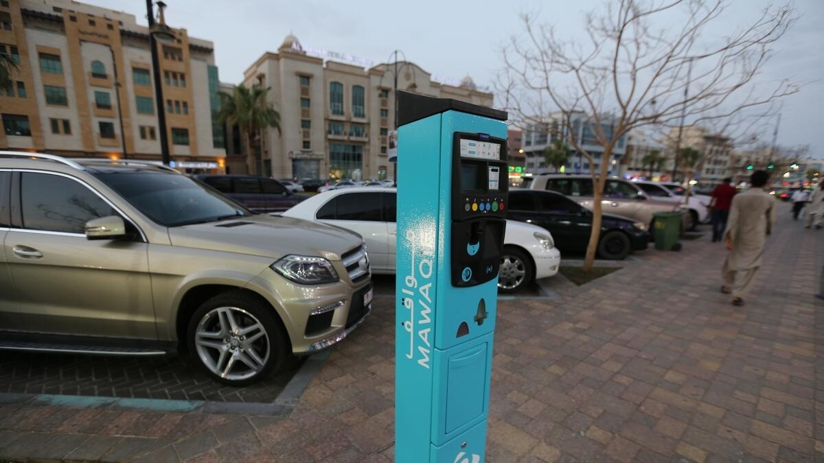Al Ain residents welcome paid parking system