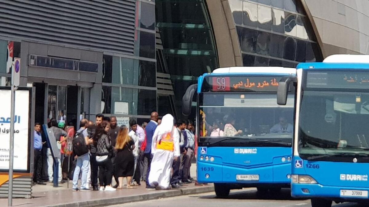 Dubai Metro down, Metro services disrupted, Dubai Metro technical error, Sharaf station