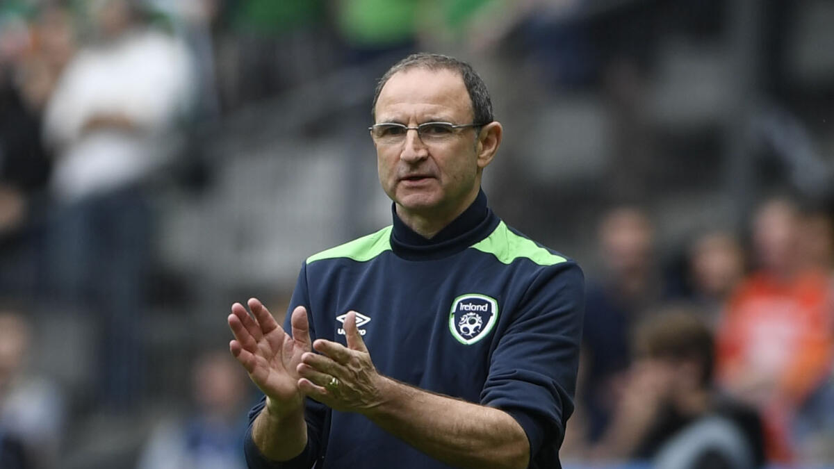 Ireland's coach Martin O'Neill gestures during the Euro 2016 group E football match between Ireland and Sweden at the Stade de France stadium in Saint-Denis on June 13, 2016. / AFP / MIGUEL MEDINA