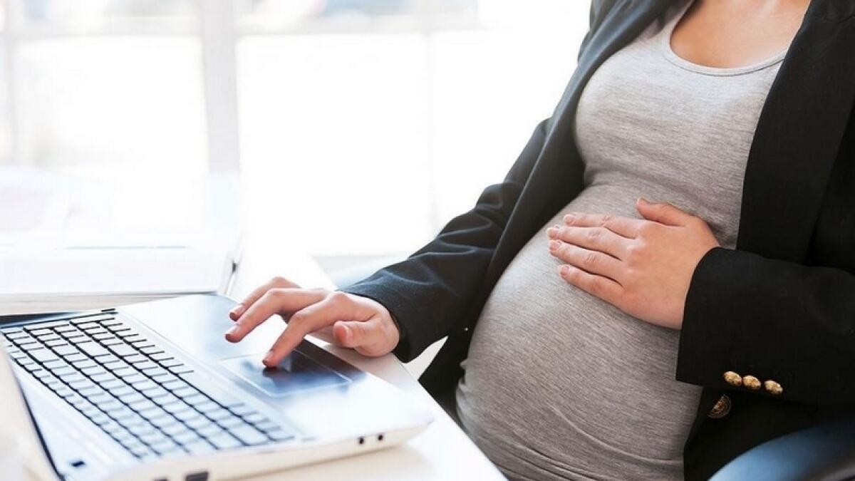 maternity leave, uae law, labour law, contract, renewal, legal view