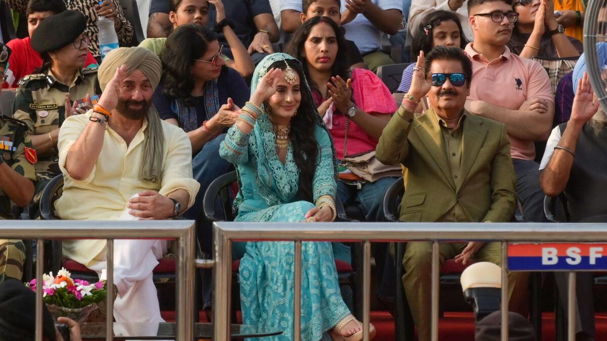 Sunny Deol, Ameesha Patel and Udit Narayan attend the promotion ‘Gadar 2’ at the India-Pakistan Wagah border post. — AFP
